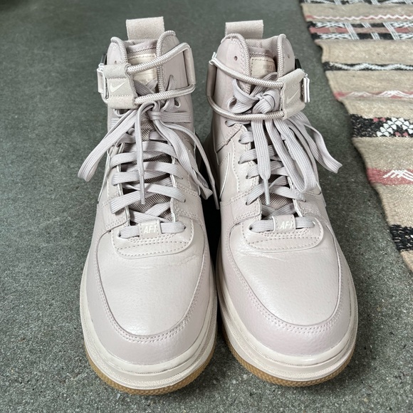 [SOLD] Nike Air Force 1 High Utility 2.0 Women’s Boot - Picture 5 of 5